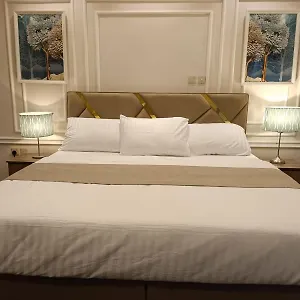 تحقق من التوفر