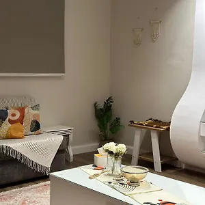 تحقق من التوفر