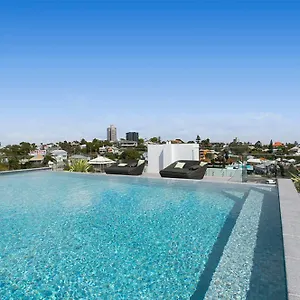 https://menso-at-south-bank.queenslandhotels.net